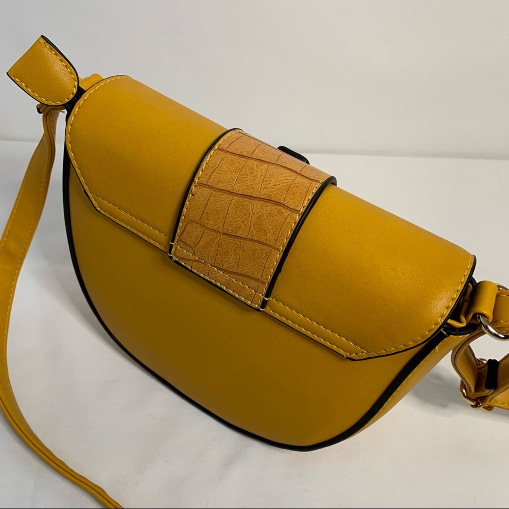 Women’s crossbody purse shoulder bag - Picture 8 of 9